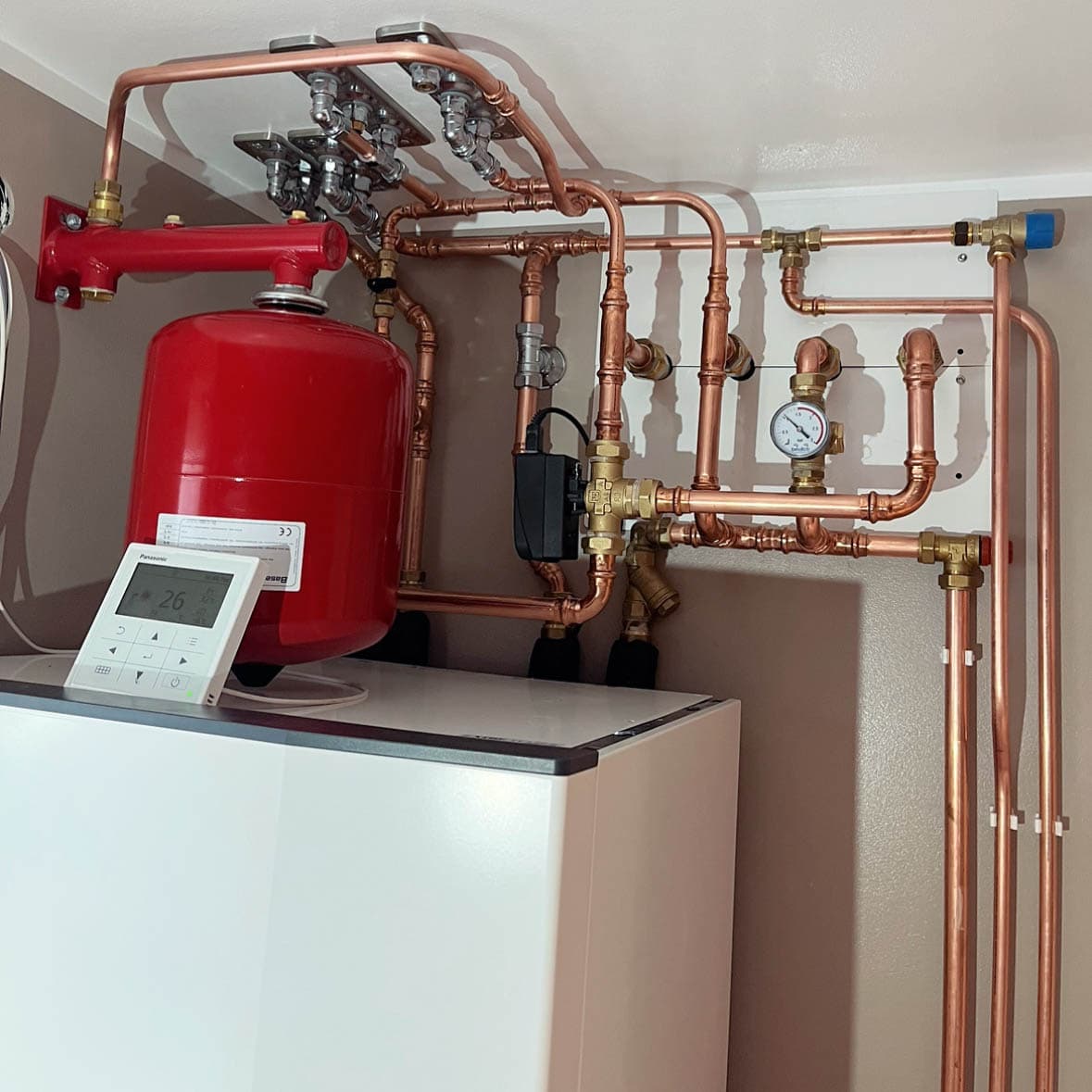 Installation av radiator i lägenhet