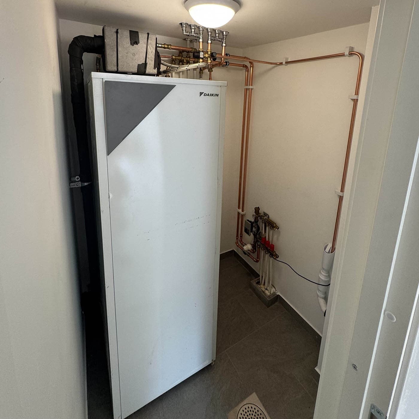 Golvvärmeinstallation i nybyggt hus